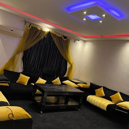 Appartement A 2 Min A Pied De Carre Eden Gueliz มาร์ราเกช ภายนอก รูปภาพ