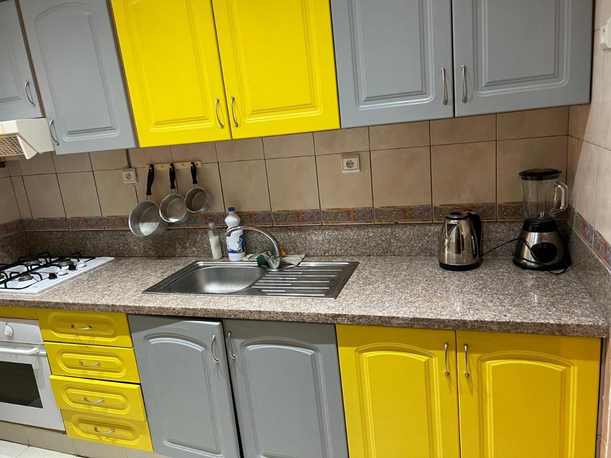 Appartement A 2 Min A Pied De Carre Eden Gueliz มาร์ราเกช ภายนอก รูปภาพ